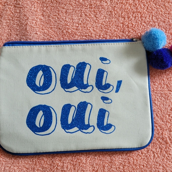 Madden Girl Oui Utility Bag - Picture 8 of 8